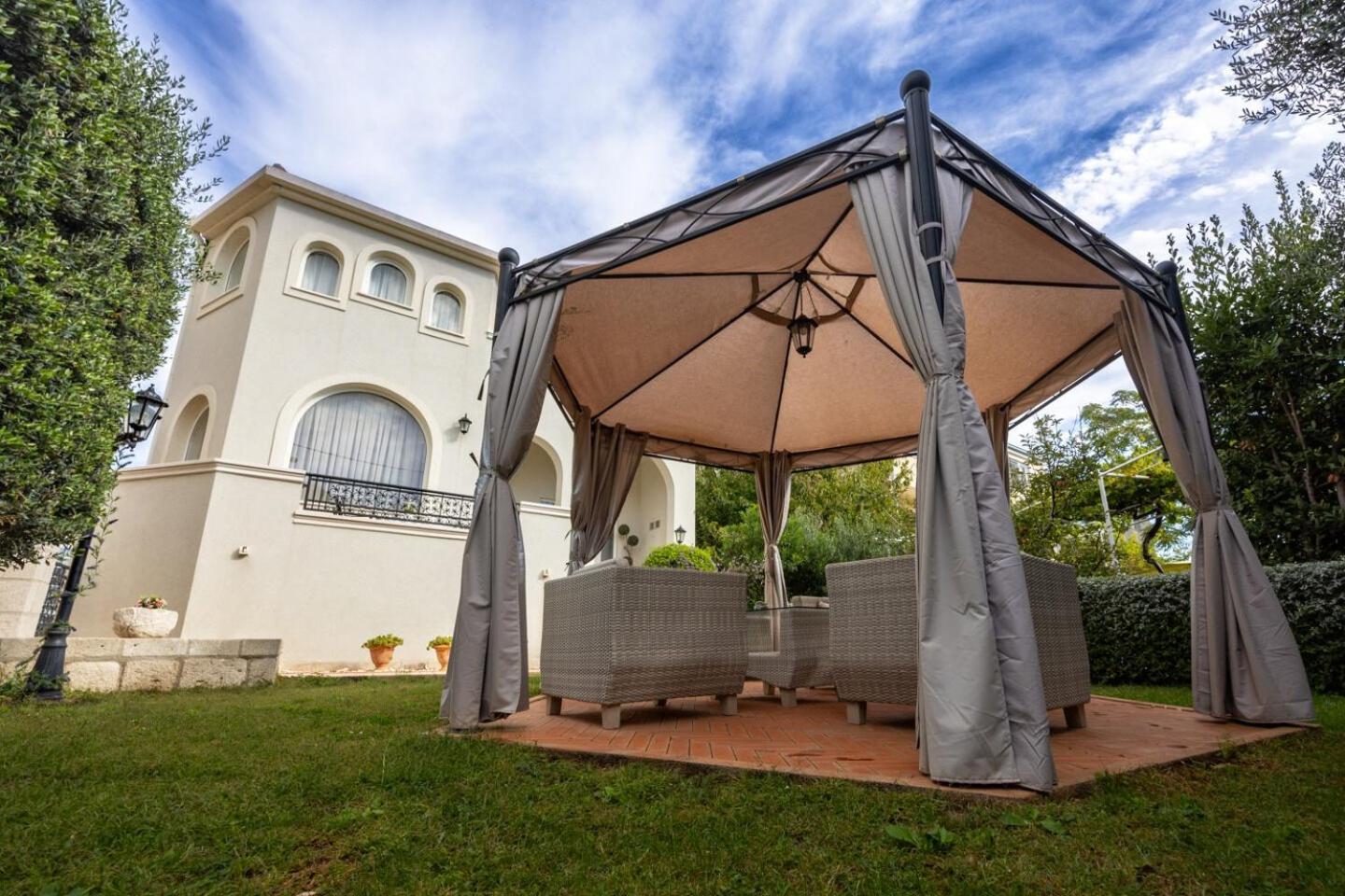 Holiday Home Darko - With Parking Сплит Екстериор снимка